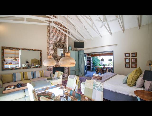 13 BEDROOM HOUSE FOR SALE IN KYALAMI
